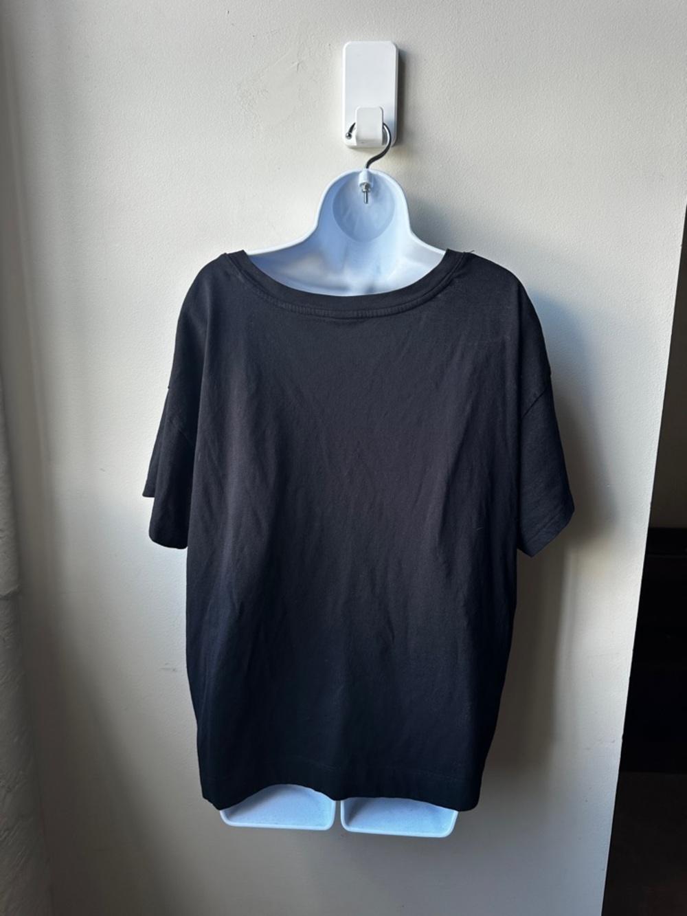 Old Navy Black Vintage Cotton V-Neck
 Short Sleeve Tee Plus Size, XXL - Picture 6 of 10